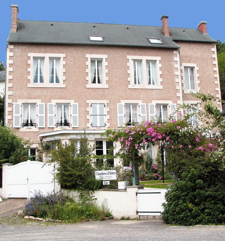 La Brasserie Chambre D'Hotes De Delphine Saulge Exterior photo
